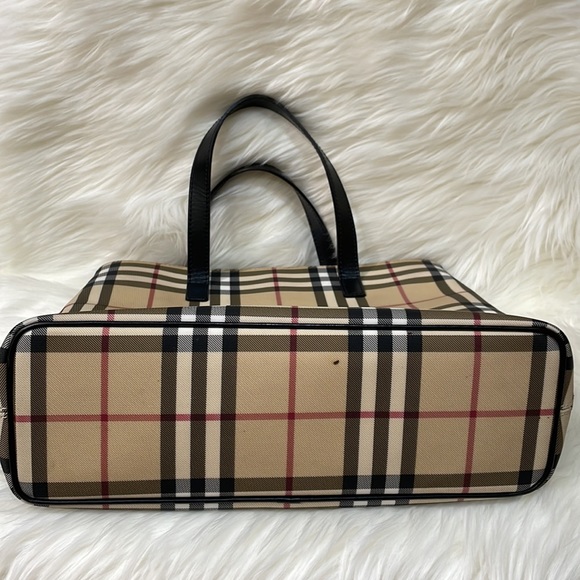 Burberry Nova Check Coated Canvas - Picture 11 of 12